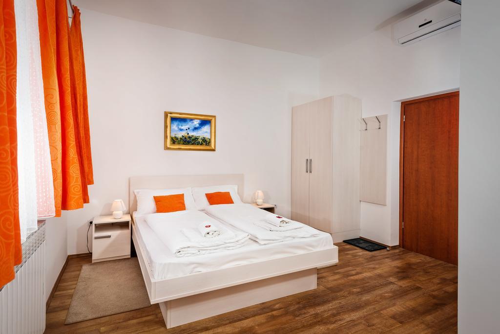 Rooms Lidija Zagreb Rom bilde